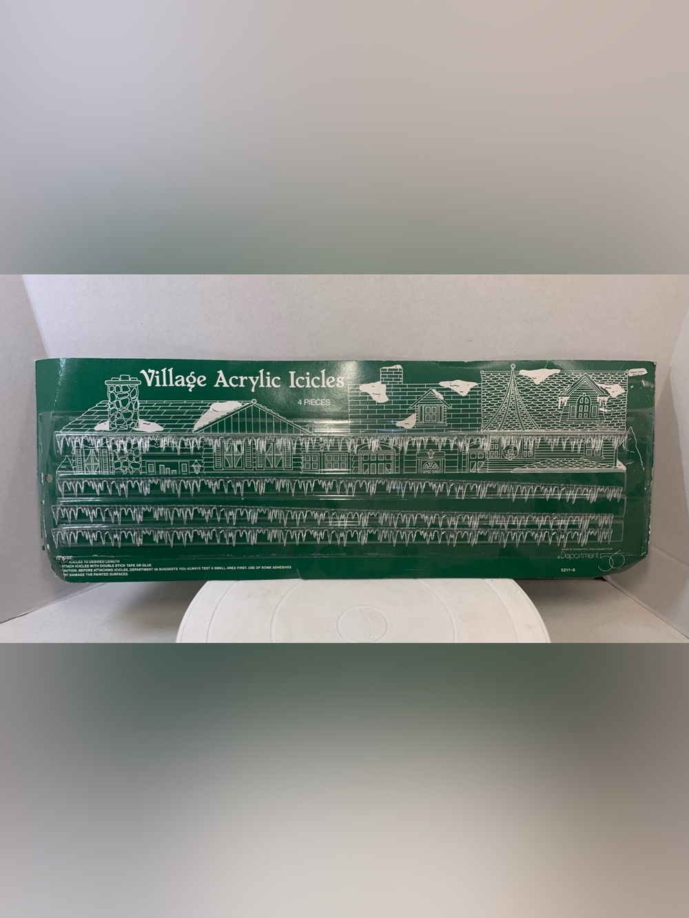Vintage Department 56 Village Acrylic Icicles 4 Pieces. 3887